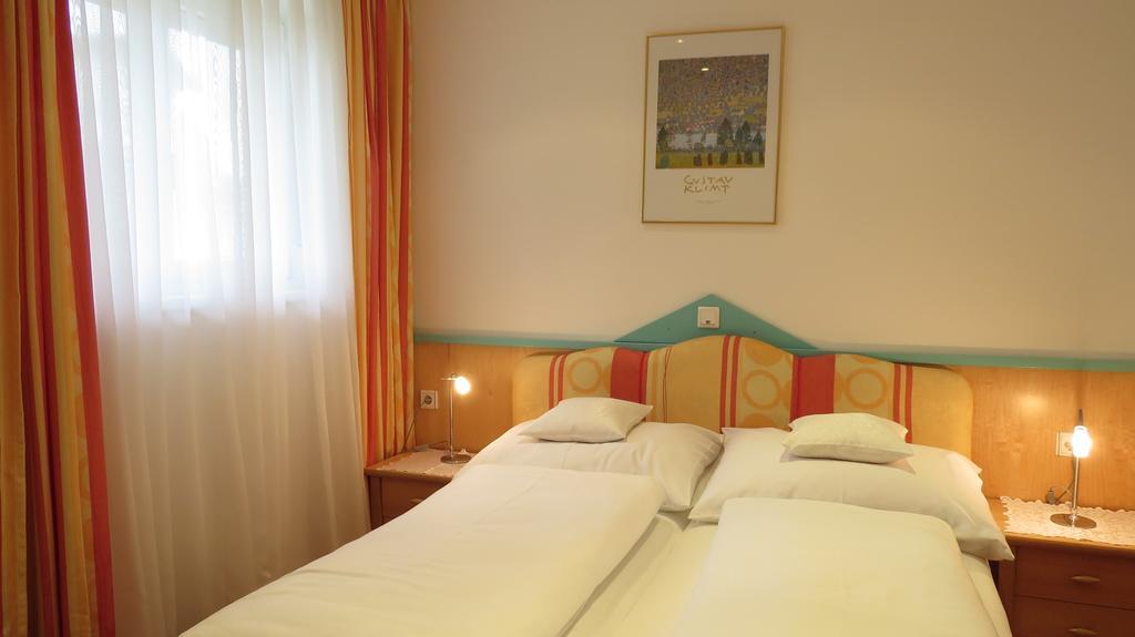 Apartement Maria Trost Graz Extérieur photo